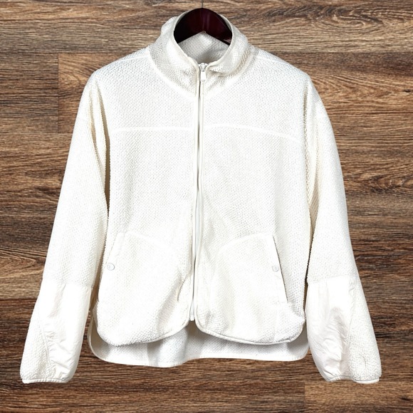 Free People Jackets & Blazers - Free People Movement Hit the Slopes Fleece Jacket Size S Ivory Relaxed Crop